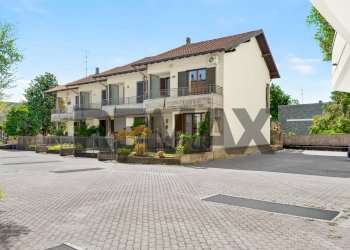 Casa all\'aperto - Villa a Schiera via Firenze
 
4, Busto Arsizio - foto 1