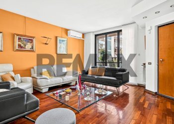 Soggiorno - Villa a Schiera via Firenze
 
4, Busto Arsizio - foto 5