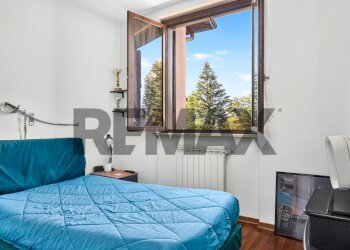 Camera / camera da letto - Villa a Schiera via Firenze
 
4, Busto Arsizio - foto 14