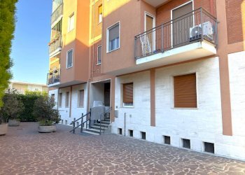 Foto 15 - Bilocale via Garibaldi
 
49, Vimercate - foto 15