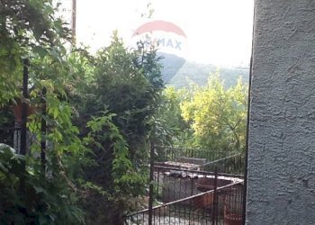 Balcone - Casa semi indipendente via Canale Aiola
 
7, Fivizzano - foto 10