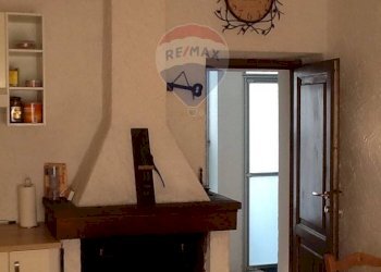 Sala da pranzo - Casa semi indipendente via Canale Aiola
 
7, Fivizzano - foto 32