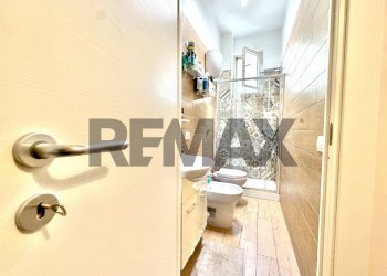 Bagno - Bilocale CORSO ITALIA
30, Marano di Napoli - foto 30