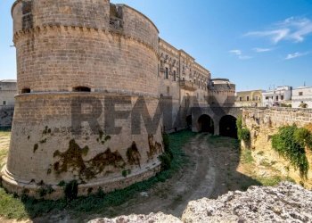 Edificio all\'aperto - Quadrilocale Via Umberto I
 
41, Corigliano d'Otranto - foto 40