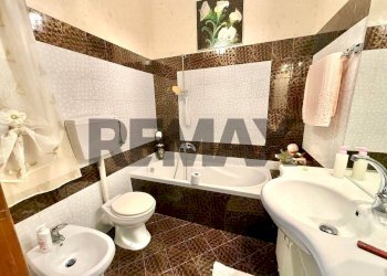 Bagno - Casa semi indipendente VIA RAPPA
 
90, Partinico - foto 20