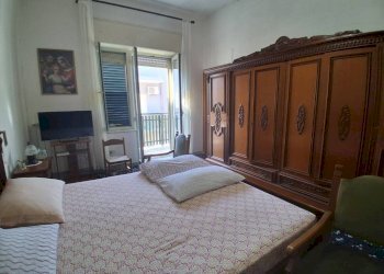 Camera da letto - Appartamento via Vincenzo Bellini, 11, Pulsano - foto 5