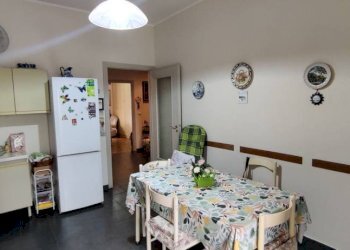 Cucina - Bilocale via Villarbasse, 34, Torino (zona San Paolo) - foto 2