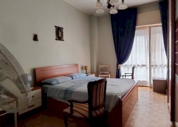 Camera da letto - Bilocale via Villarbasse, 34, Torino (zona San Paolo) - foto 4