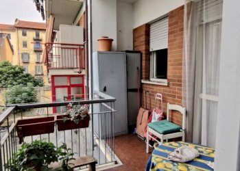 Balcone - Bilocale via Villarbasse, 34, Torino (zona San Paolo) - foto 11