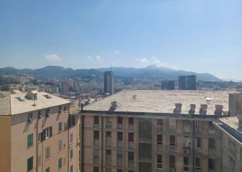 Vista - Appartamento via dei Sansone, Genova (zona Carignano) - foto 2