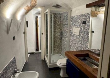 Bagno - Appartamento via Antica Romana di Quinto, 128, frazione Quinto Al Mare, Genova - foto 12