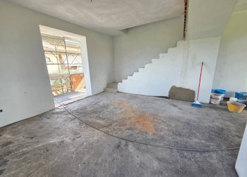 Soggiorno - Villa a Schiera via Fratelli Bandiera, Campi Bisenzio - foto 6