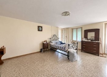 Camera da letto - Rustico via Primaldo Cassiano, 9, Racconigi - foto 8