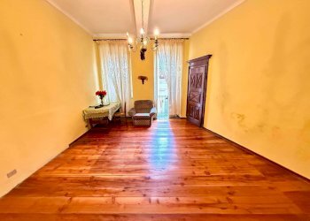 Camera da letto - Appartamento via Archibugieri di San Giorgio, Pinerolo - foto 9
