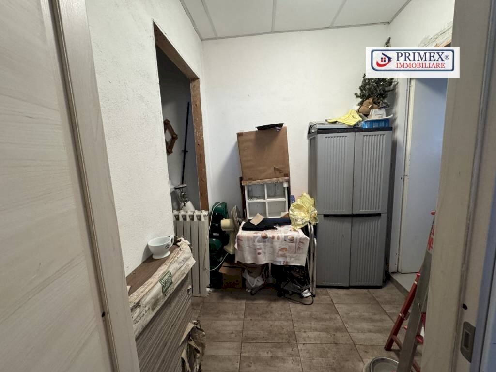 Cantina - Negozio viale Gianluigi Bonelli, Roma (zona Mezzocammino) - foto 3