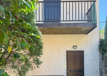 Facciata - Villa via Masoncello, 8, Valvarrone - foto 3