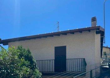 Facciata - Villa via Masoncello, 8, Valvarrone - foto 4
