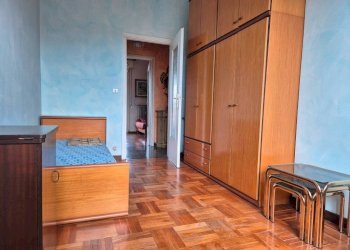 Camera da letto - Attico via Antonio Bassignano, Cuneo (zona Centro) - foto 28
