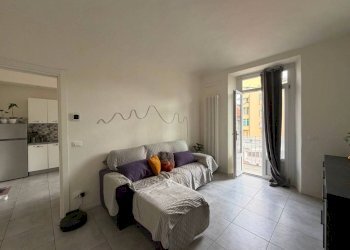 Soggiorno - Quadrilocale via Cossila, 12, Torino (zona Vanchiglietta) - foto 2