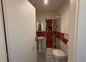 Bagno - Quadrilocale via Cossila, 12, Torino (zona Vanchiglietta) - foto 7