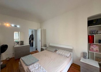 Camera da letto - Quadrilocale via Cossila, 12, Torino (zona Vanchiglietta) - foto 17
