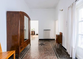 Ingresso - Three-room apartment via dei Giustiniani, 9, Genova (neighborhood Centro Storico) - photo 14