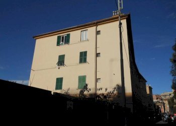Facciata - Appartamento all'asta via Borgoratti, 65, Genova (zona Borgoratti) - foto 3