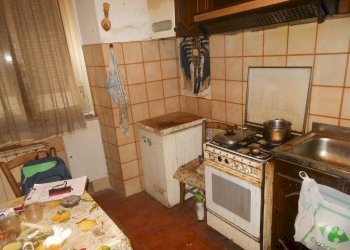 Cucina - Appartamento all'asta via Borgoratti, 65, Genova (zona Borgoratti) - foto 10