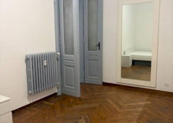 Camera da letto - Quadrilocale via Duchessa Jolanda, 34, Torino (zona Cit Turin) - foto 12