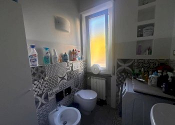 Bagno - Appartamento via Guido Agosti, 48, Genova (zona Cornigliano) - foto 9