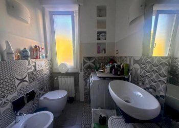Bagno - Appartamento via Guido Agosti, 48, Genova (zona Cornigliano) - foto 11