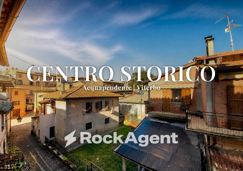 Vista - Three-room apartment via Vallefossata, 41, Acquapendente - photo 1