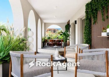 Veranda - Two-room apartment via Abruzzo, Alba Adriatica - photo 1