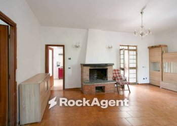 Salone - Villa via Palermo, 8, Fiano Romano - foto 3