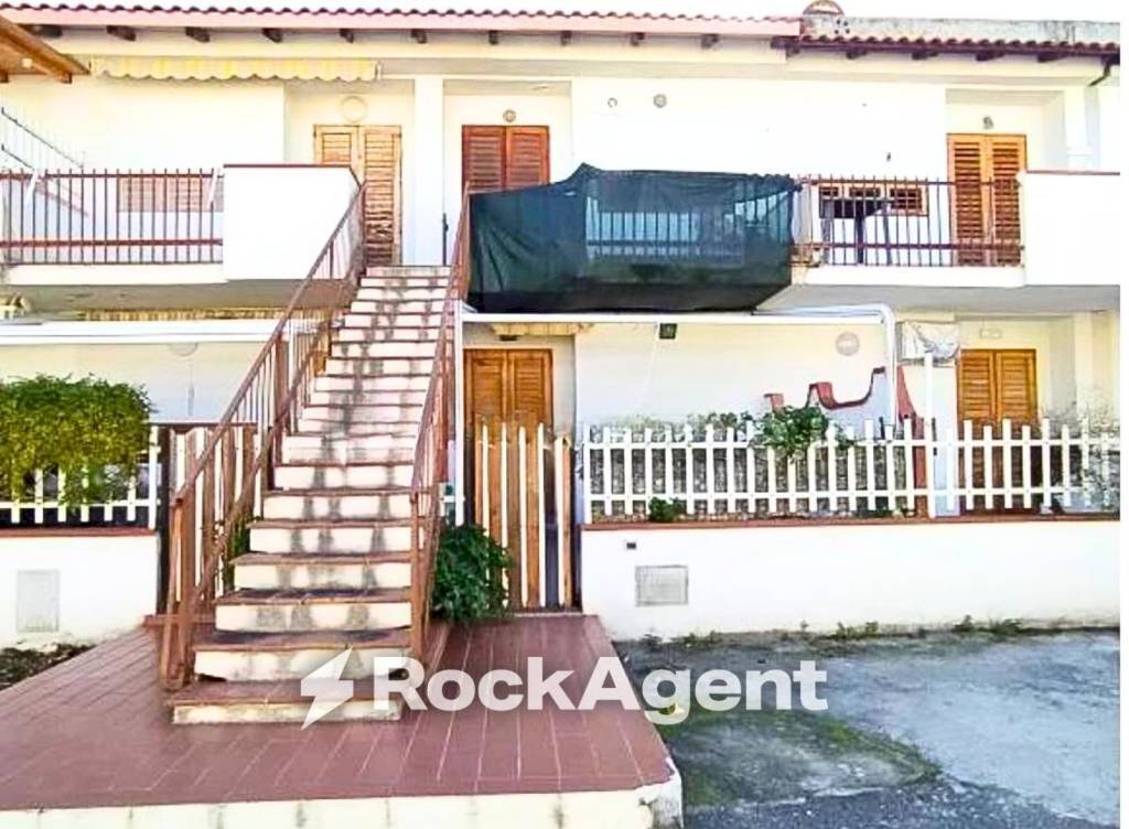 Facciata - Appartamento contrada Saiatine Villaggio Siena (C.da Siena), Furnari - foto 1