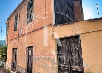 IMG_1436 - Rustico Via Cimavalle 31R, Savona - foto 5