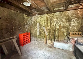 IMG_1374 - Rustico Via Cimavalle 80, Savona - foto 16