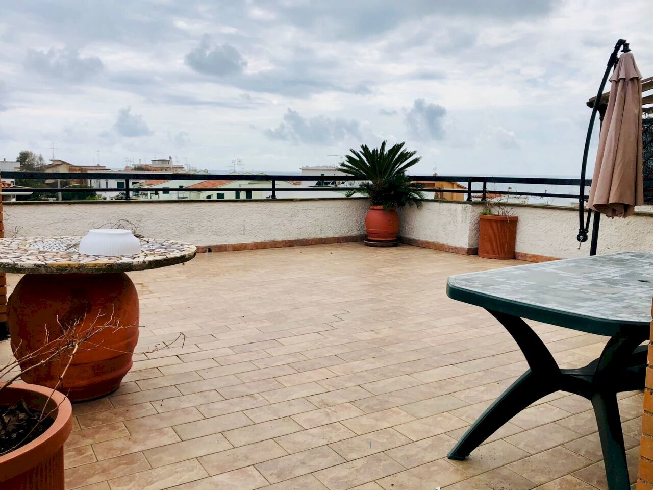 bfc45c87-9b2d-44f4-918f-07a25329492e.jpg - Three-room apartment Via Rimini, Anzio - photo 1