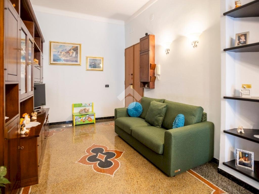 Quadrilocale Via Bobbio, Genova (zona Marassi) - foto 2