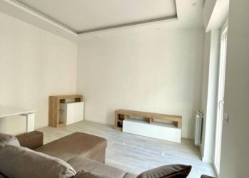 Soggiorno - Appartamento via Grazia Deledda, Brescia - foto 7