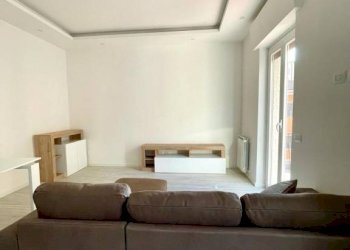 Soggiorno - Appartamento via Grazia Deledda, Brescia - foto 8