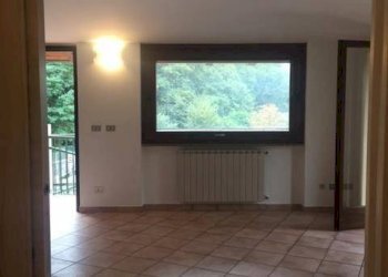 Soggiorno - Three-room apartment via Giuseppe Garibaldi, Villa Carcina - photo 10