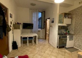 Salone - One-room apartment via del Borgo di San Pietro, 17, Bologna (neighborhood Irnerio) - photo 5