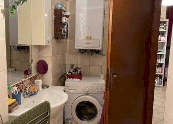 Bagno - One-room apartment via del Borgo di San Pietro, 17, Bologna (neighborhood Irnerio) - photo 9