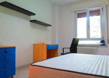 Camera da letto - Appartamento viale Osacca, 2AA, Parma (zona Pablo) - foto 12