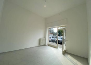Interno non residenziale - Shop corso Unione Sovietica, 429, Torino (neighborhood Mirafiori Sud) - photo 4
