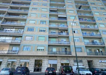 Facciata - Shop corso Unione Sovietica, 429, Torino (neighborhood Mirafiori Sud) - photo 15