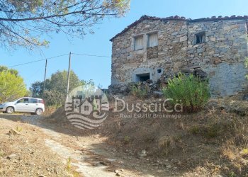 Rustico Strada Vicinale Vagli, snc, Dolceacqua - foto 10