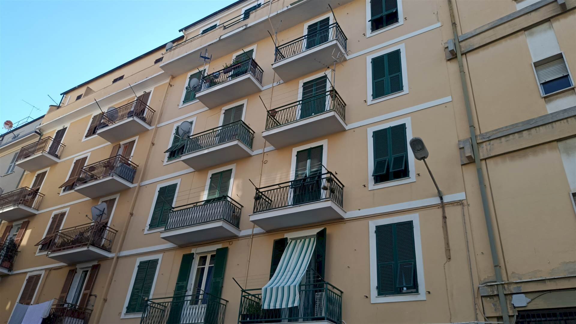 Quadrilocale Vado Ligure - foto 1