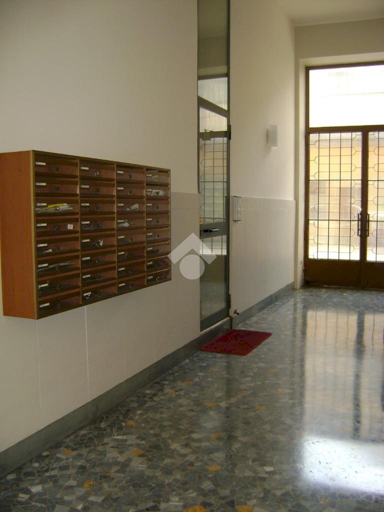 Two-room apartment Via cola di rienzo, Milano (neighborhood Solari) - photo 2